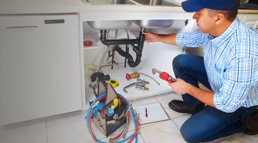 Local expert plumbing services in Fairmount, IL